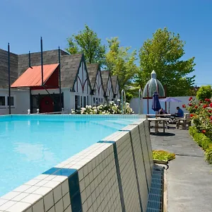 4* Motel Camelot Motor